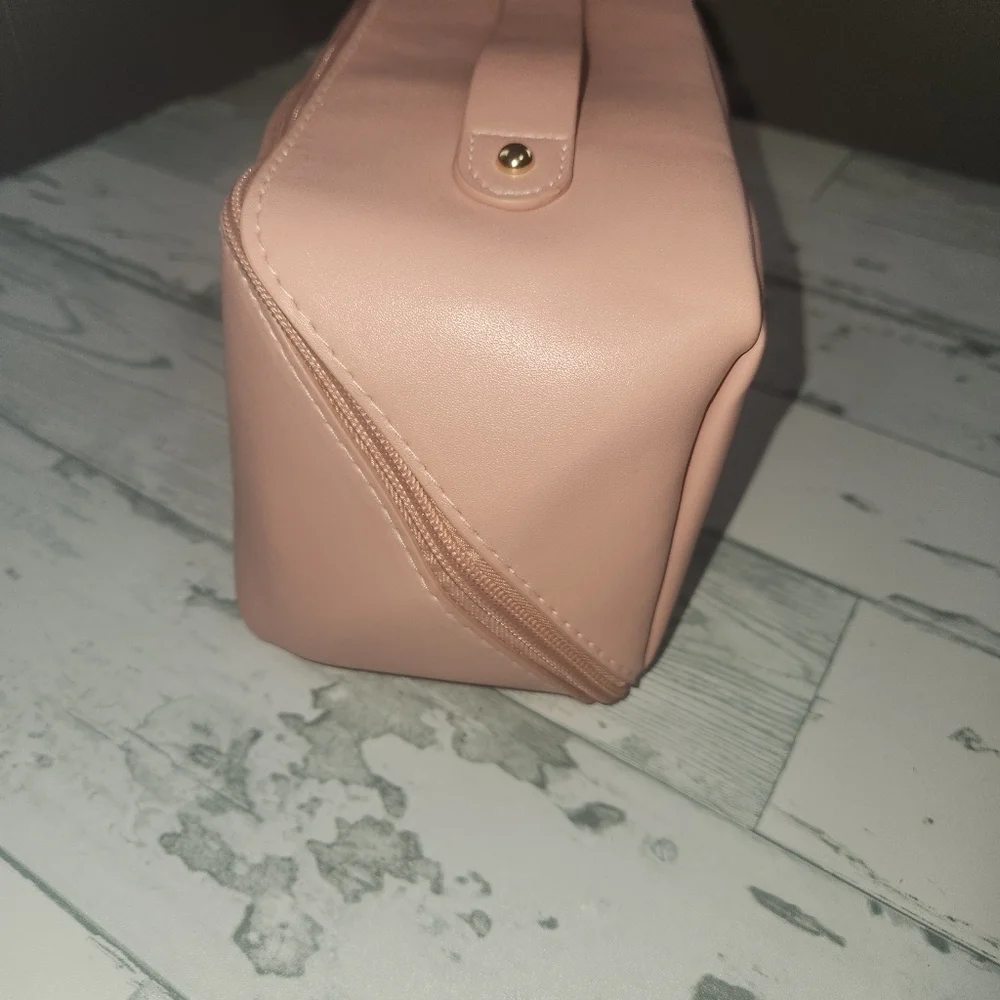 Rose of No Mans Land blush cosmetic
